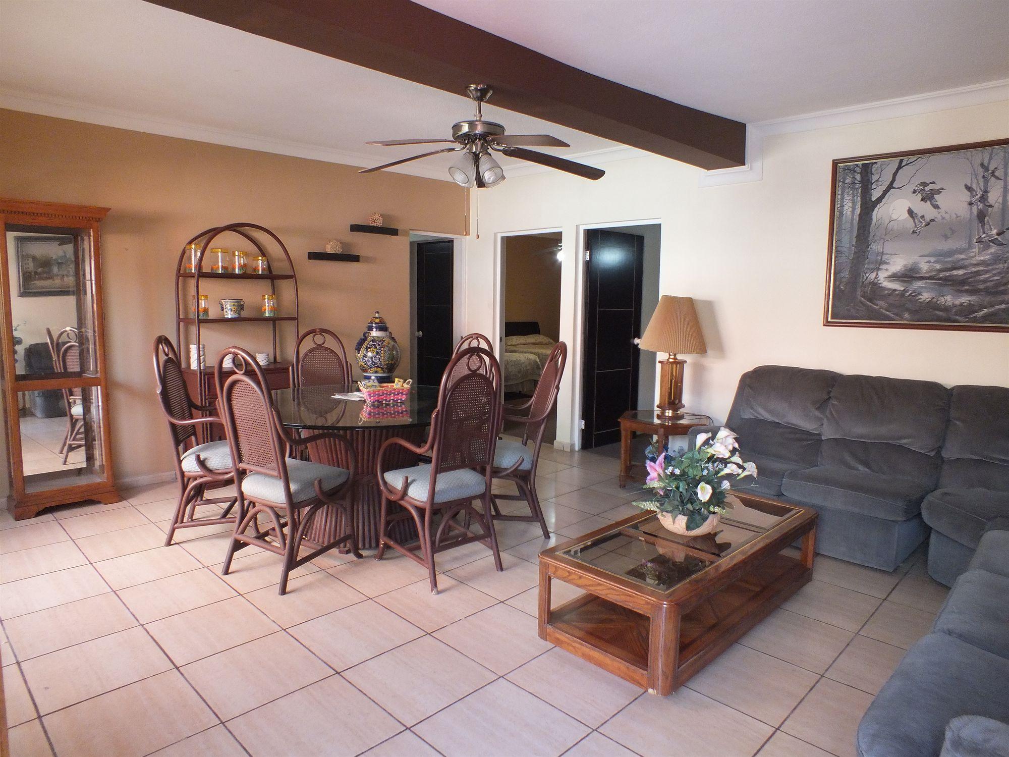 Hotel Rincon Real Suites Durango Buitenkant foto