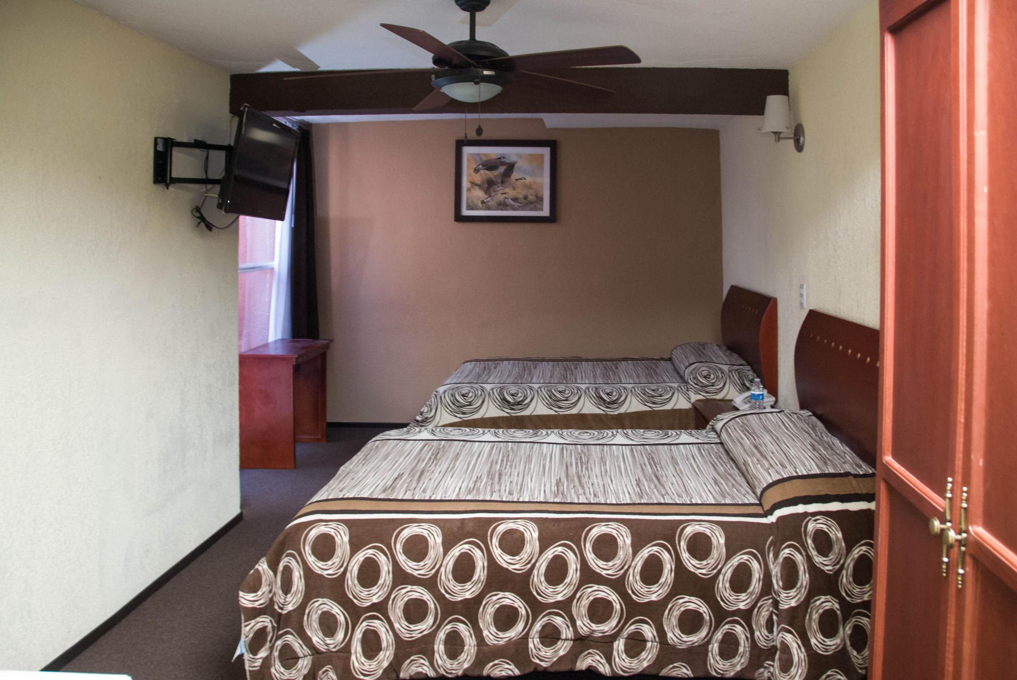 Hotel Rincon Real Suites Durango Buitenkant foto