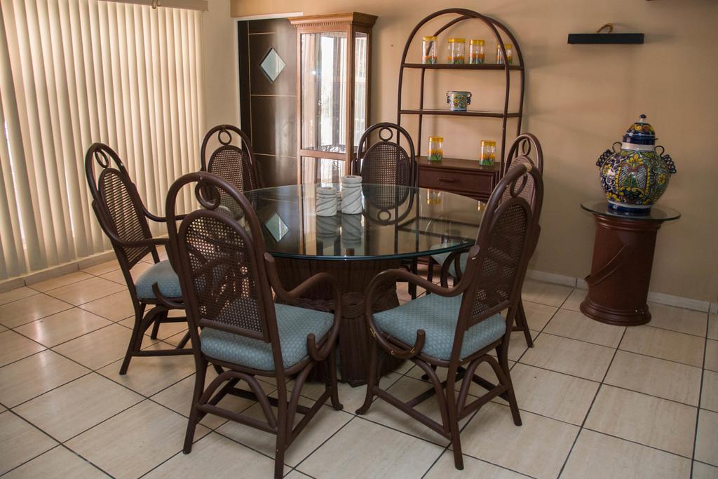 Hotel Rincon Real Suites Durango Buitenkant foto