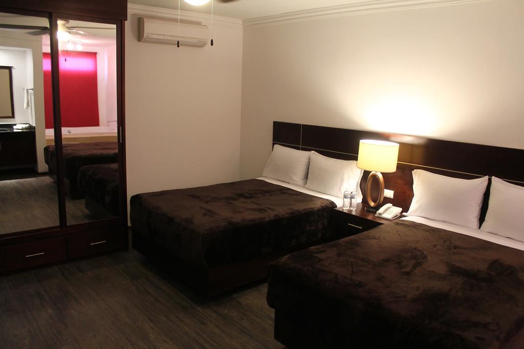 Hotel Rincon Real Suites Durango Buitenkant foto