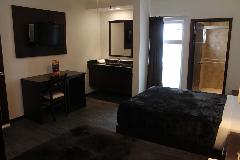 Hotel Rincon Real Suites Durango Buitenkant foto