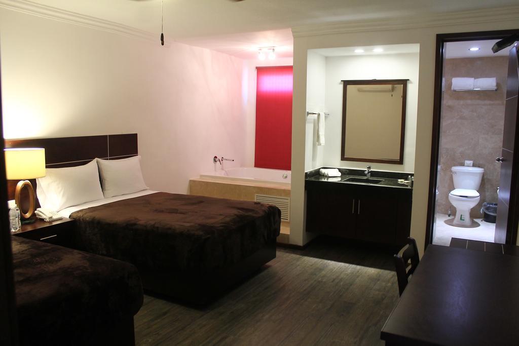Hotel Rincon Real Suites Durango Buitenkant foto