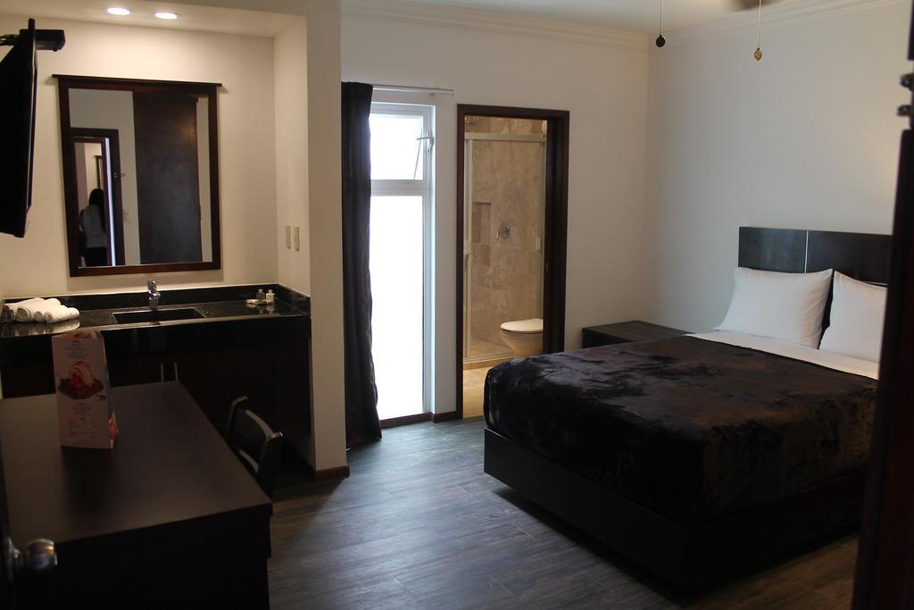 Hotel Rincon Real Suites Durango Buitenkant foto