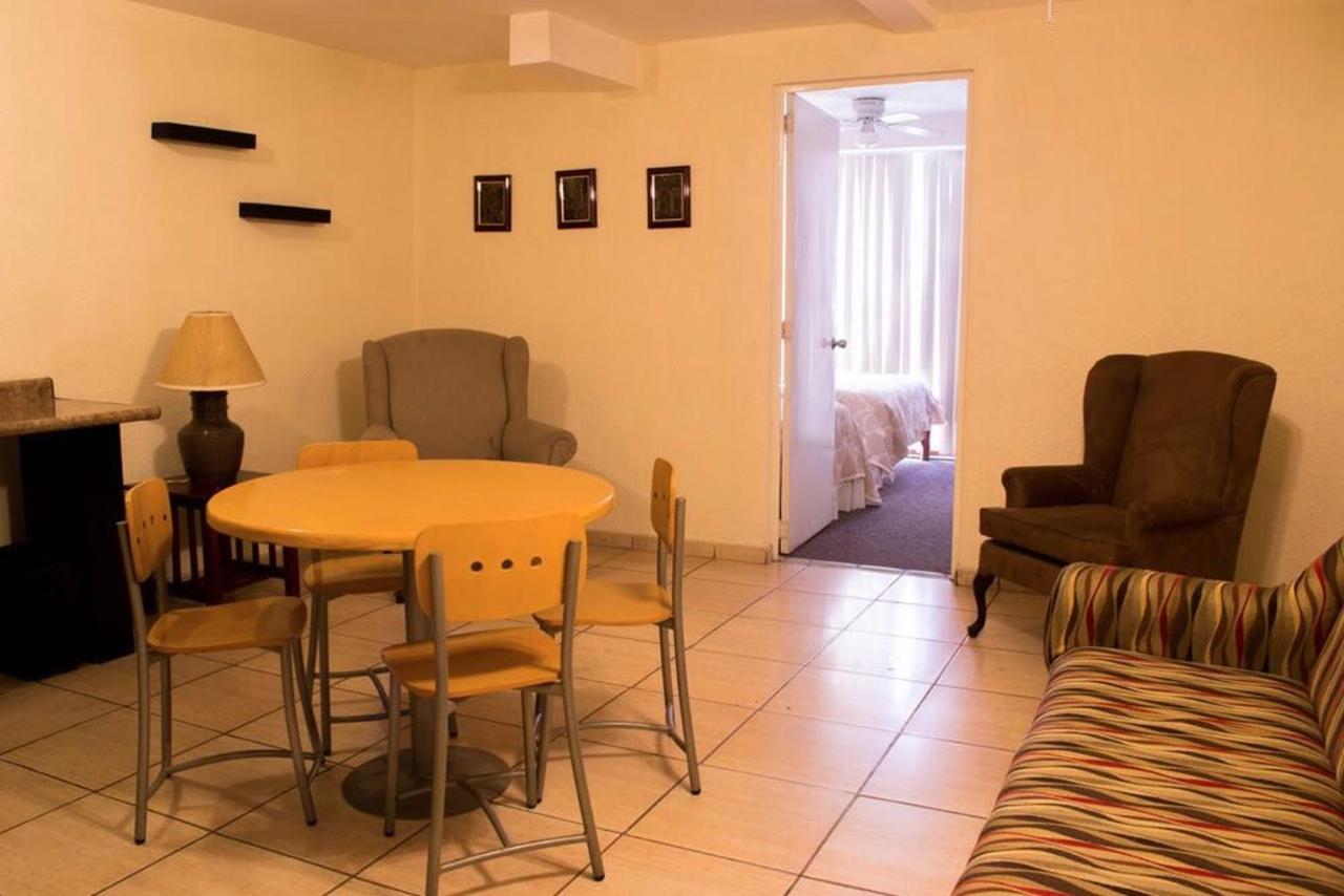 Hotel Rincon Real Suites Durango Buitenkant foto